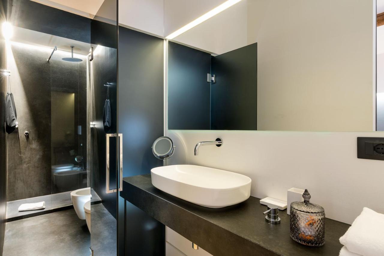 Hotel Habitat Catania Esterno foto